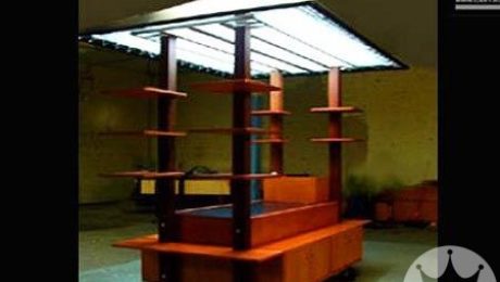 The Classic Mall Retail Dsplay - Wood and Lighting